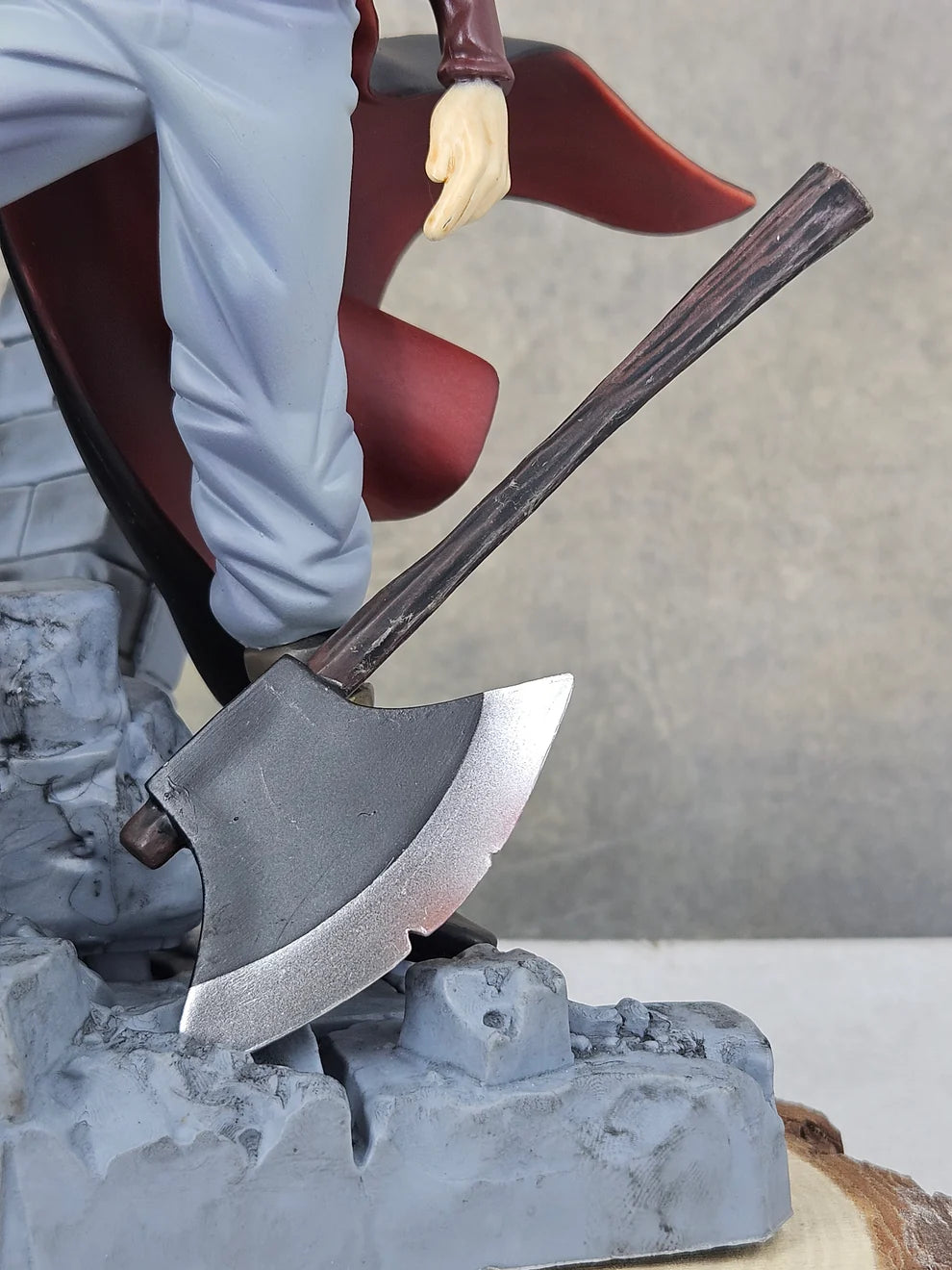 Dracule Mihawk Sword on Shoulder Action Figure (30 CM | PVC) - Senzo.in