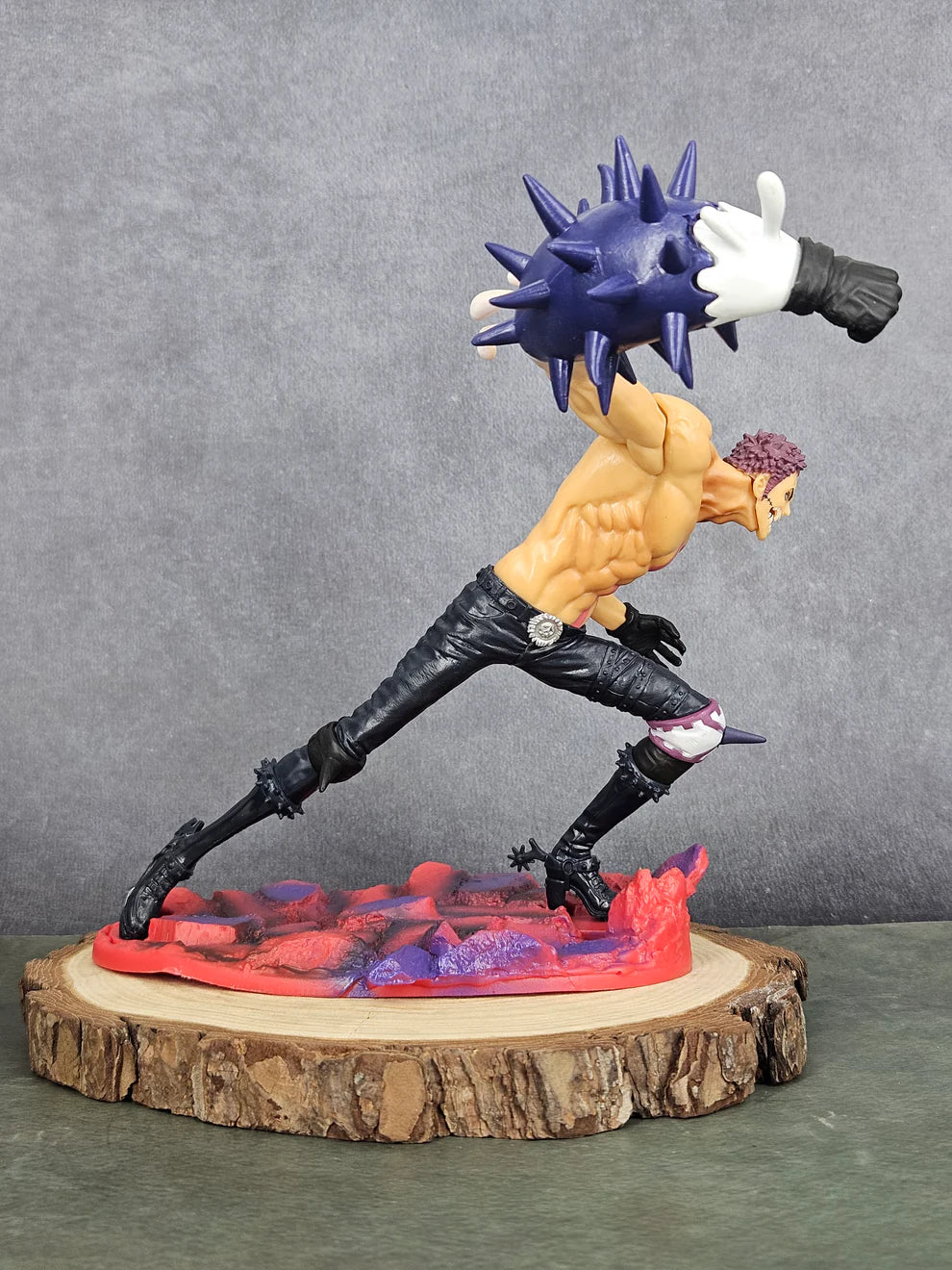 Charlotte Katakuri Attacking Action Figure with Base (20 CM | PVC) - Senzo.in