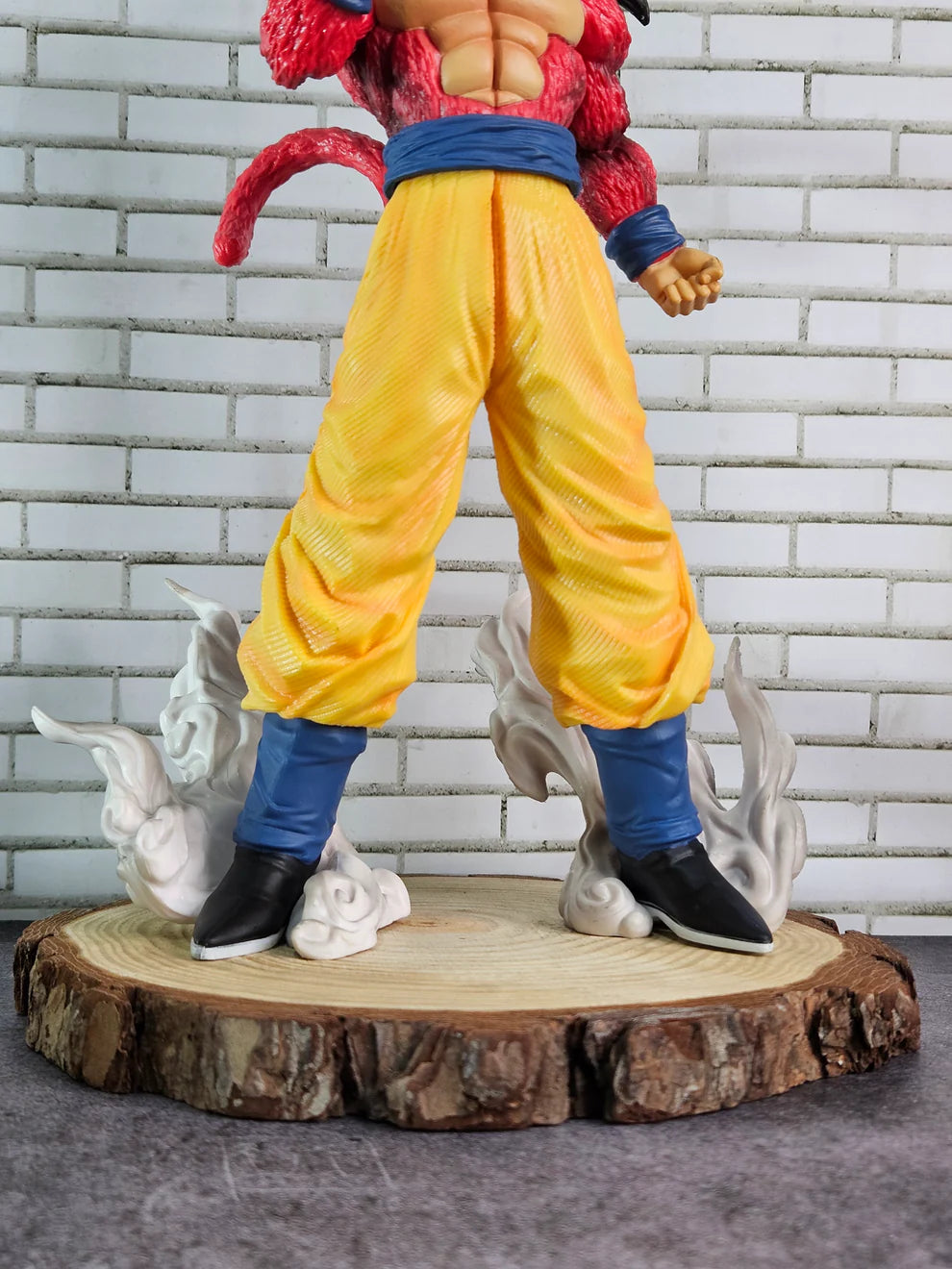 DBZ Goku SSJ4 Cloud Version Figurine (30 cm) | Super Saiyan 4 Premium Collectible - Senzo.in