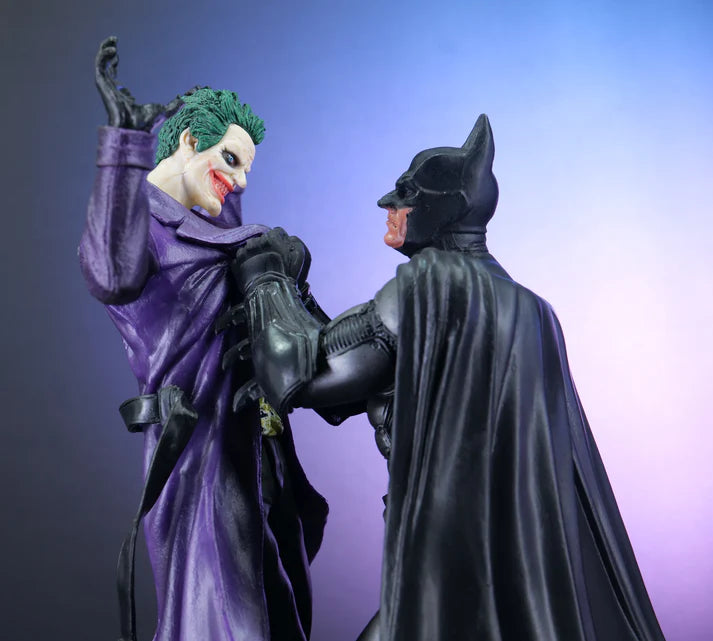 Batman vs Joker Fight Action Figure (30 cm) | DC Collectible PVC Statue | Premium Display Piece - Senzo.in