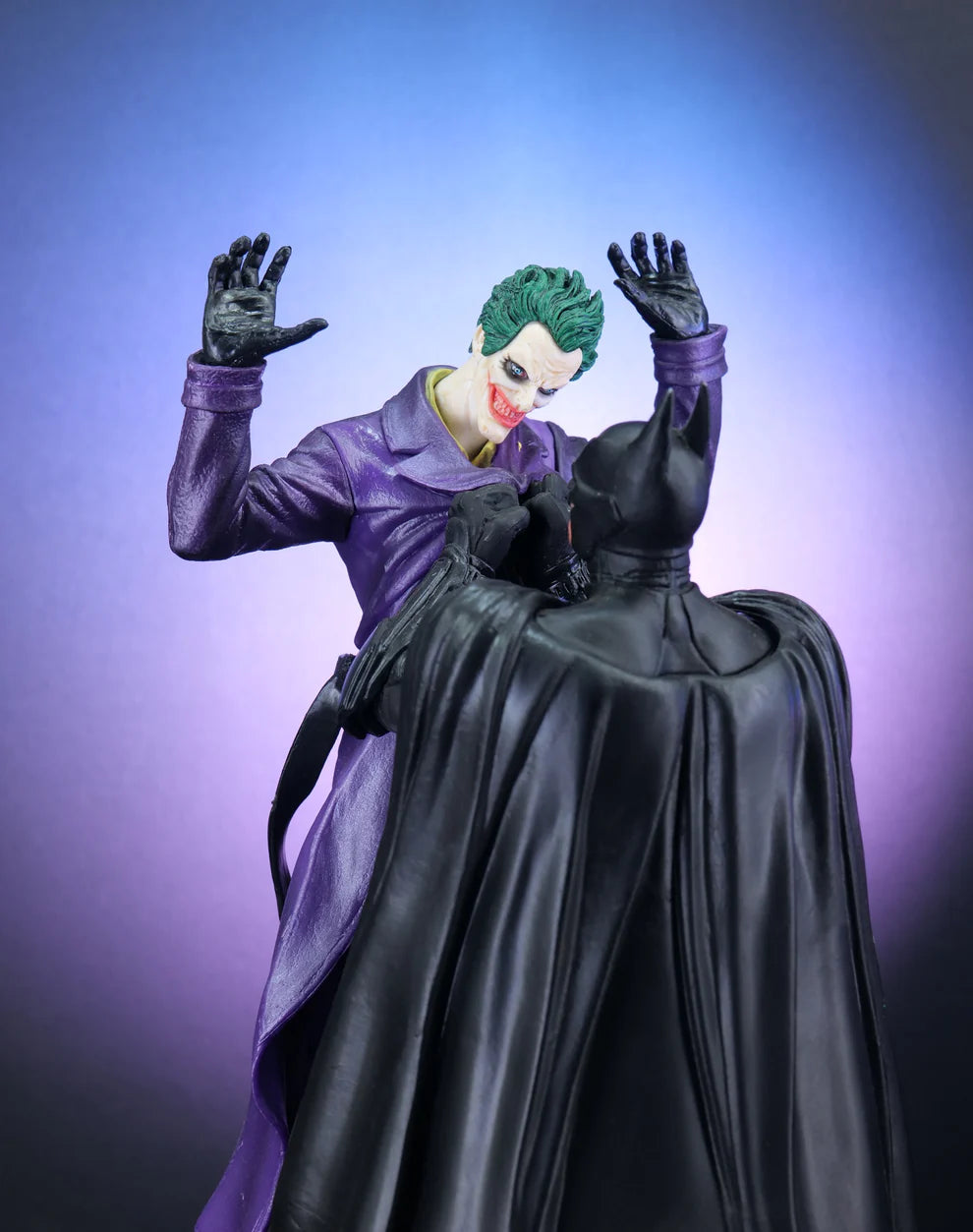 Batman vs Joker Fight Action Figure (30 cm) | DC Collectible PVC Statue | Premium Display Piece - Senzo.in
