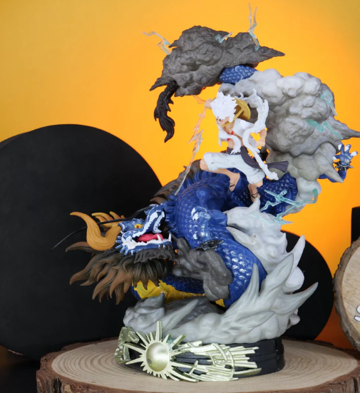 Monkey D. Luffy Gear 5 vs Kaido Action Figure (23 CM | PVC) - Senzo.in
