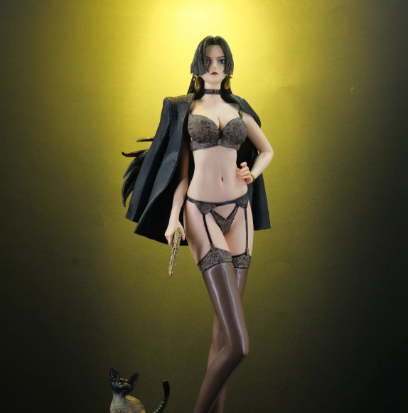 Boa Hancock Limited Edition Action Figure (52 CM) - Senzo.in