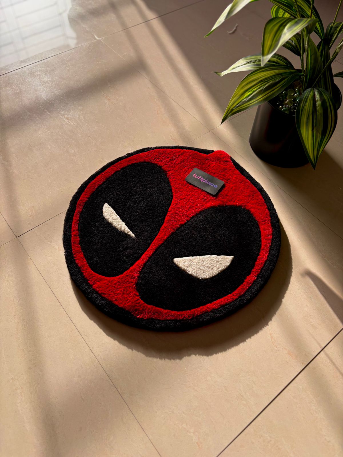 Deadpool SENZO Rug 🔴 | Aesthetic Gaming & Room Rug