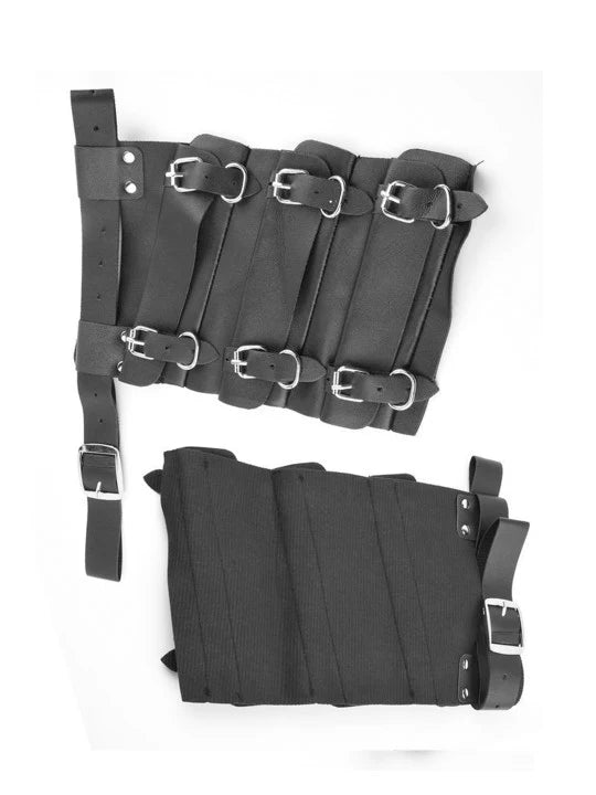 Triple Katana Holder Belt | Leather Samurai Sword Waist Holster | Adjustable Cosplay Accessory - Senzo.in